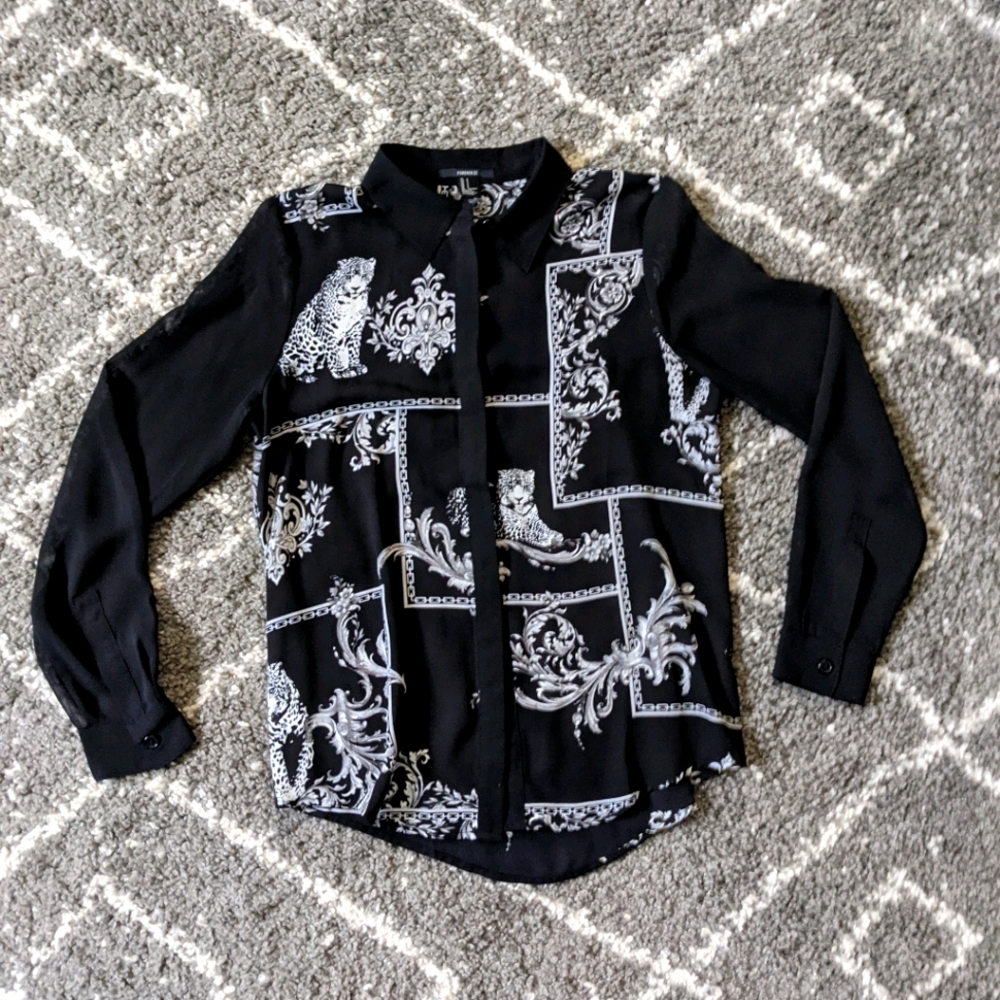 ⚡3/$20⚡ Forever 21 blouse sz: S